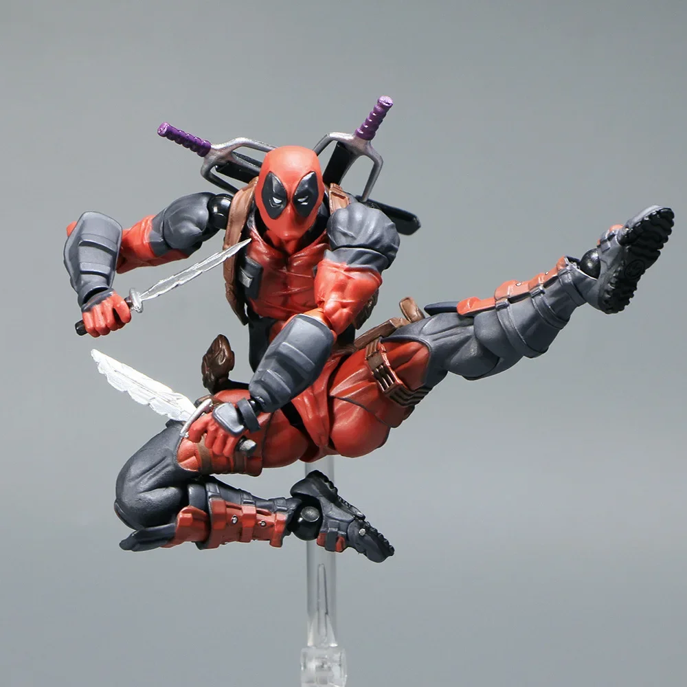 Marvel Amazing Yamaguchi Deadpool