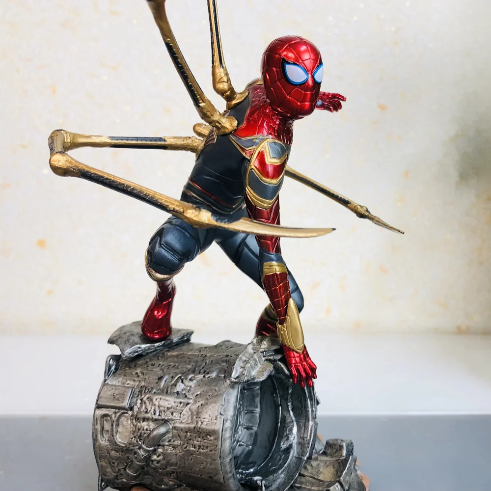 Spider-Man - Iron Suit